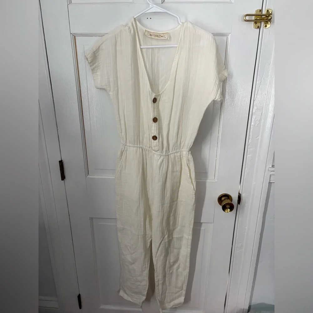 Jen’s Pirate Booty Free People Off-White Ivory Cotton Jumpsuit, Size Small (S) - Picture 2 of 10